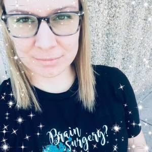 Meet your Posher, Lydia